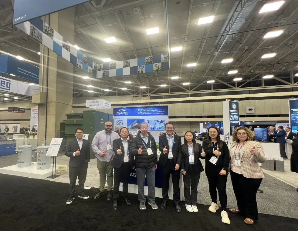 伊戈?duì)栭W亮登場美國PowerGen電力展